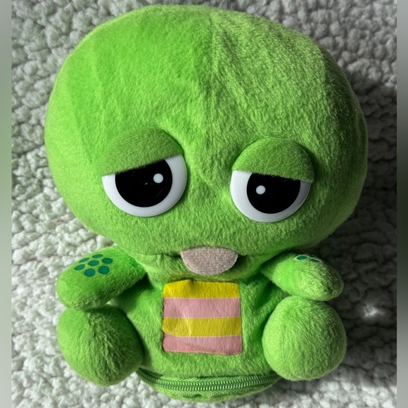 Gachapin plush toy. - Picture 3 of 11